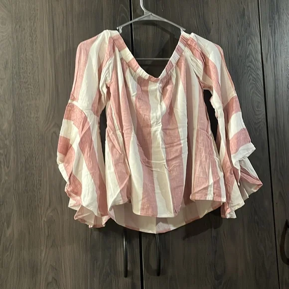 Shyanne Off Shoulder Striped Western Shirt Size Small - Picture 3 of 3